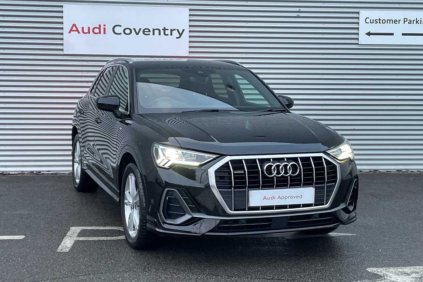 Main listing image - Audi Q3