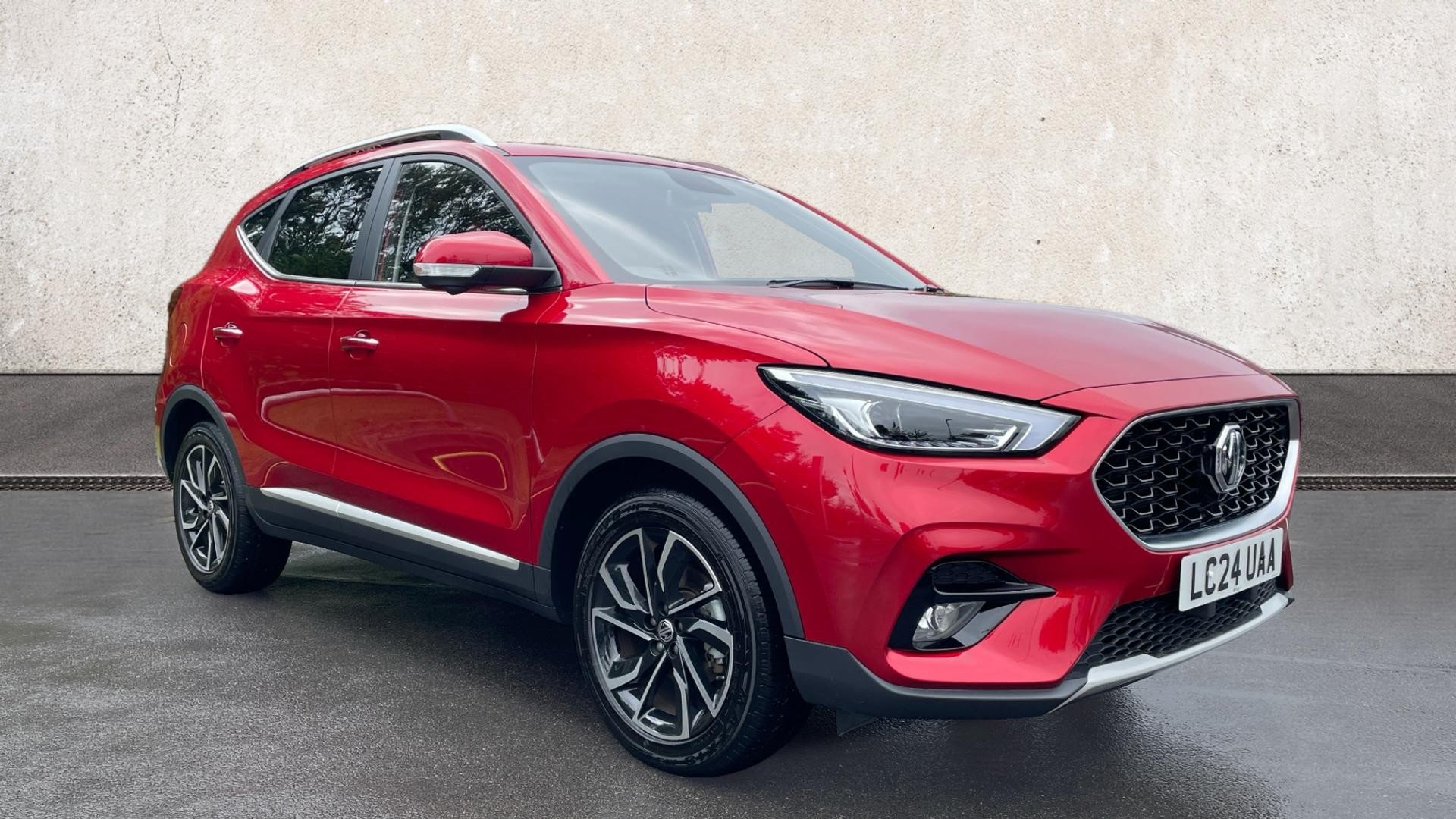 Main listing image - MG ZS