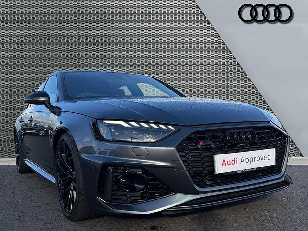 Main listing image - Audi RS4