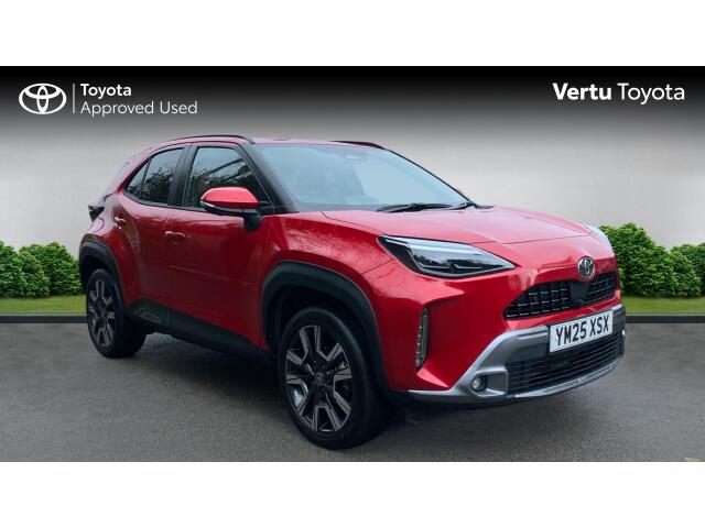 Main listing image - Toyota Yaris Cross