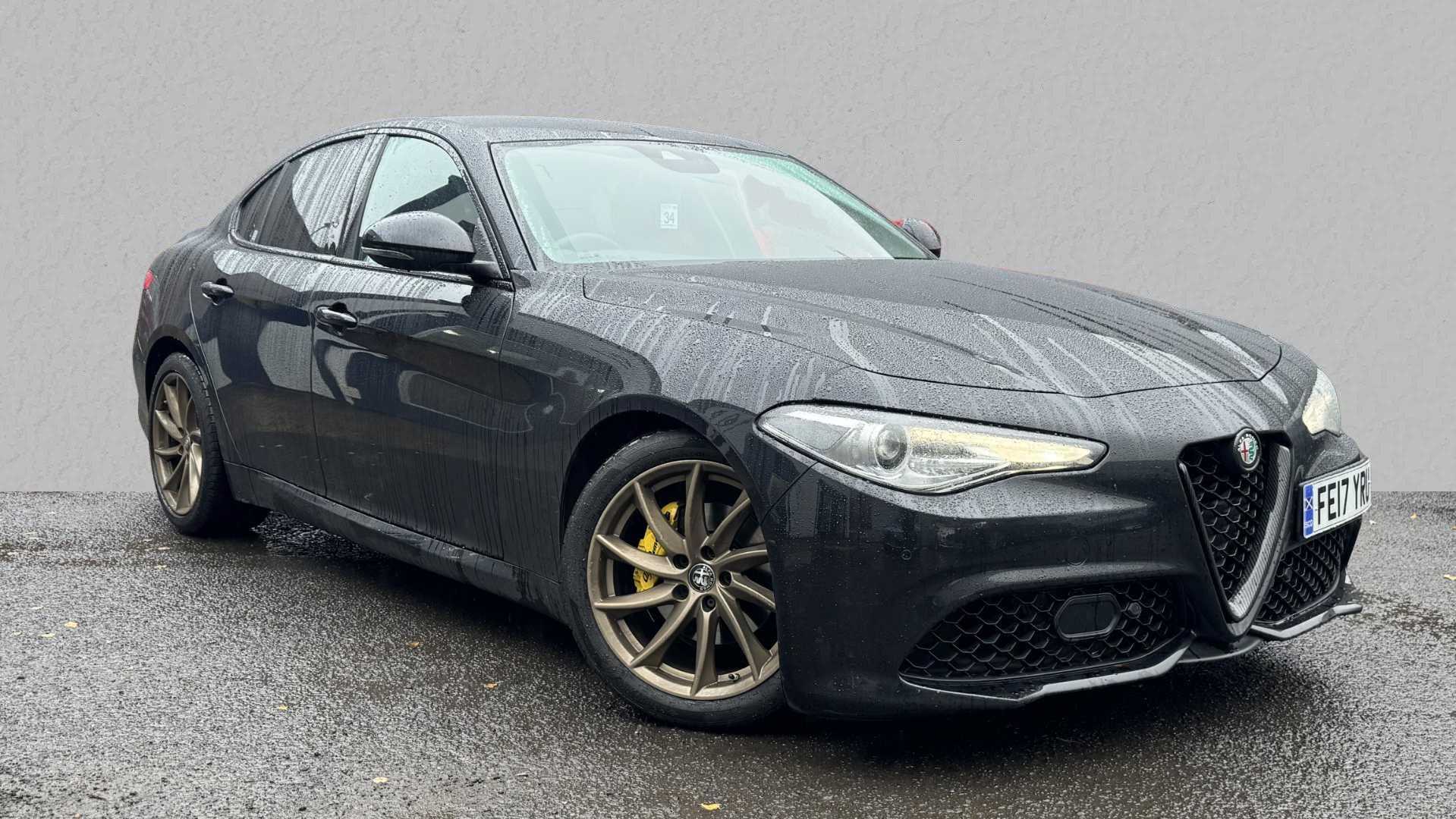 Main listing image - Alfa Romeo Giulia