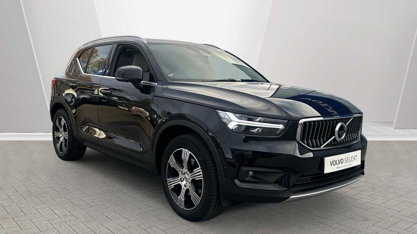 Main listing image - Volvo XC40