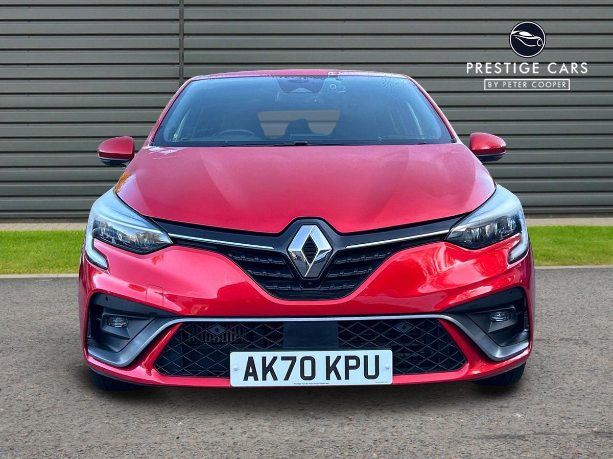 Main listing image - Renault Clio