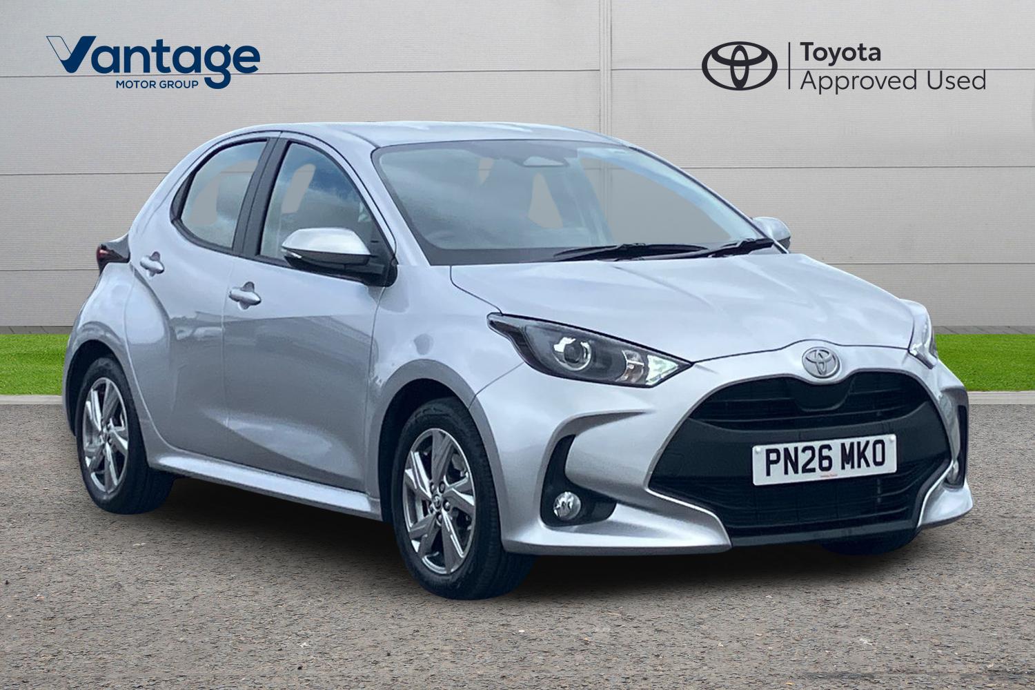 Main listing image - Toyota Yaris