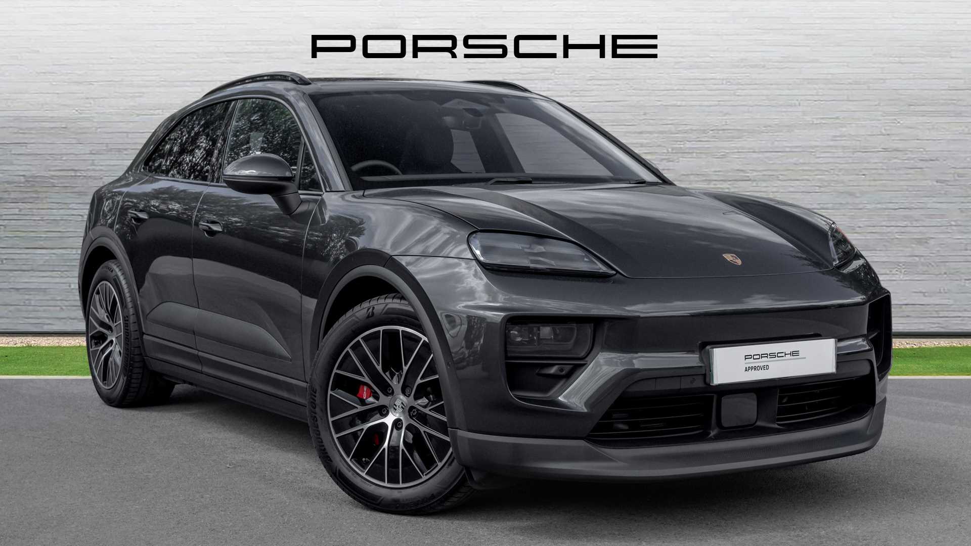 Main listing image - Porsche Macan