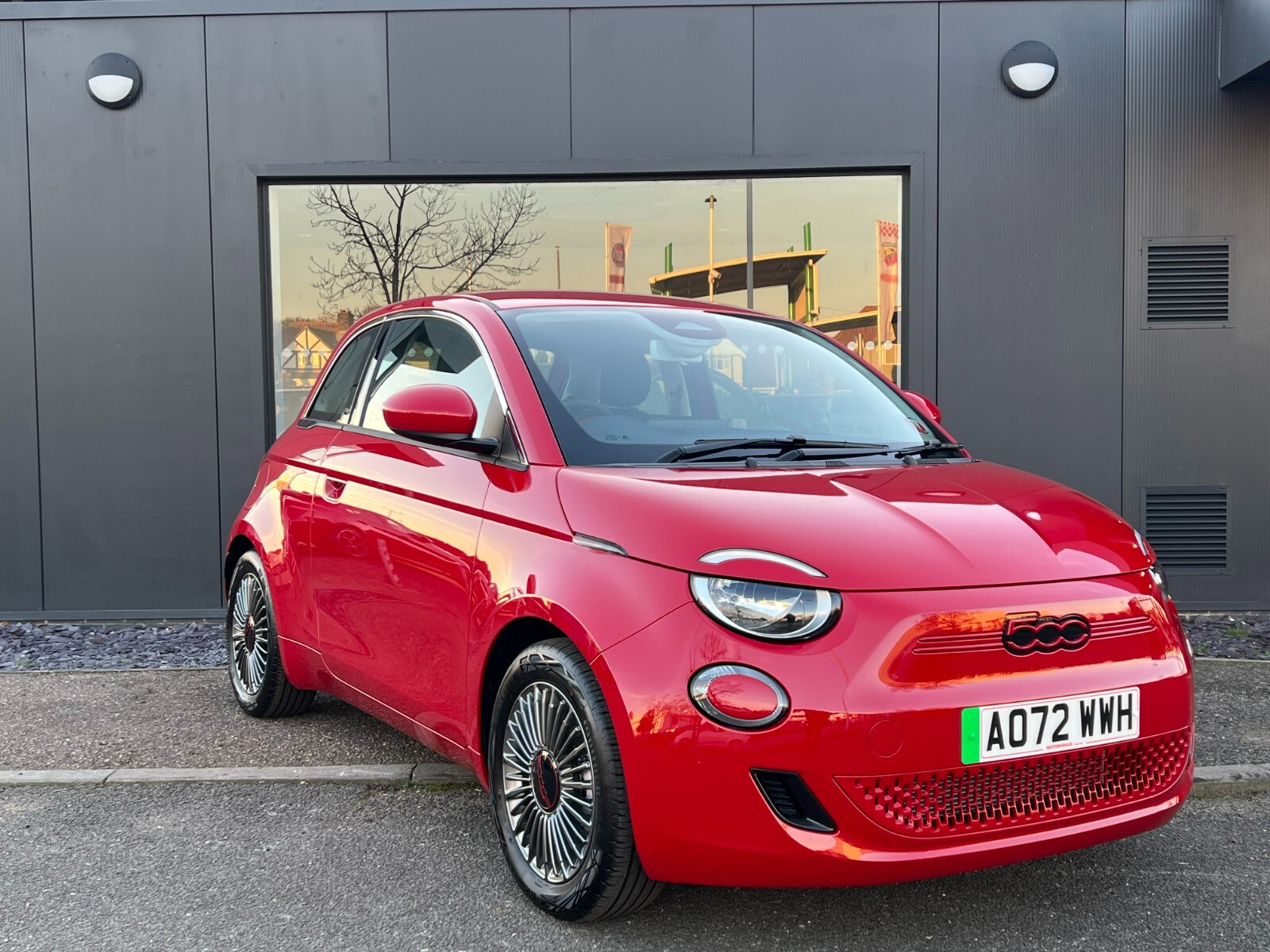 Main listing image - Fiat 500