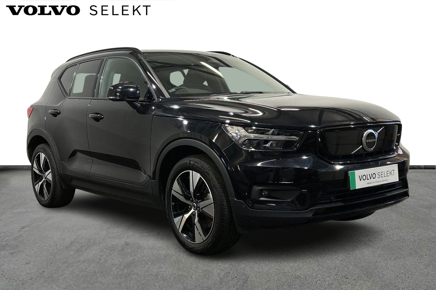 Main listing image - Volvo XC40 Recharge
