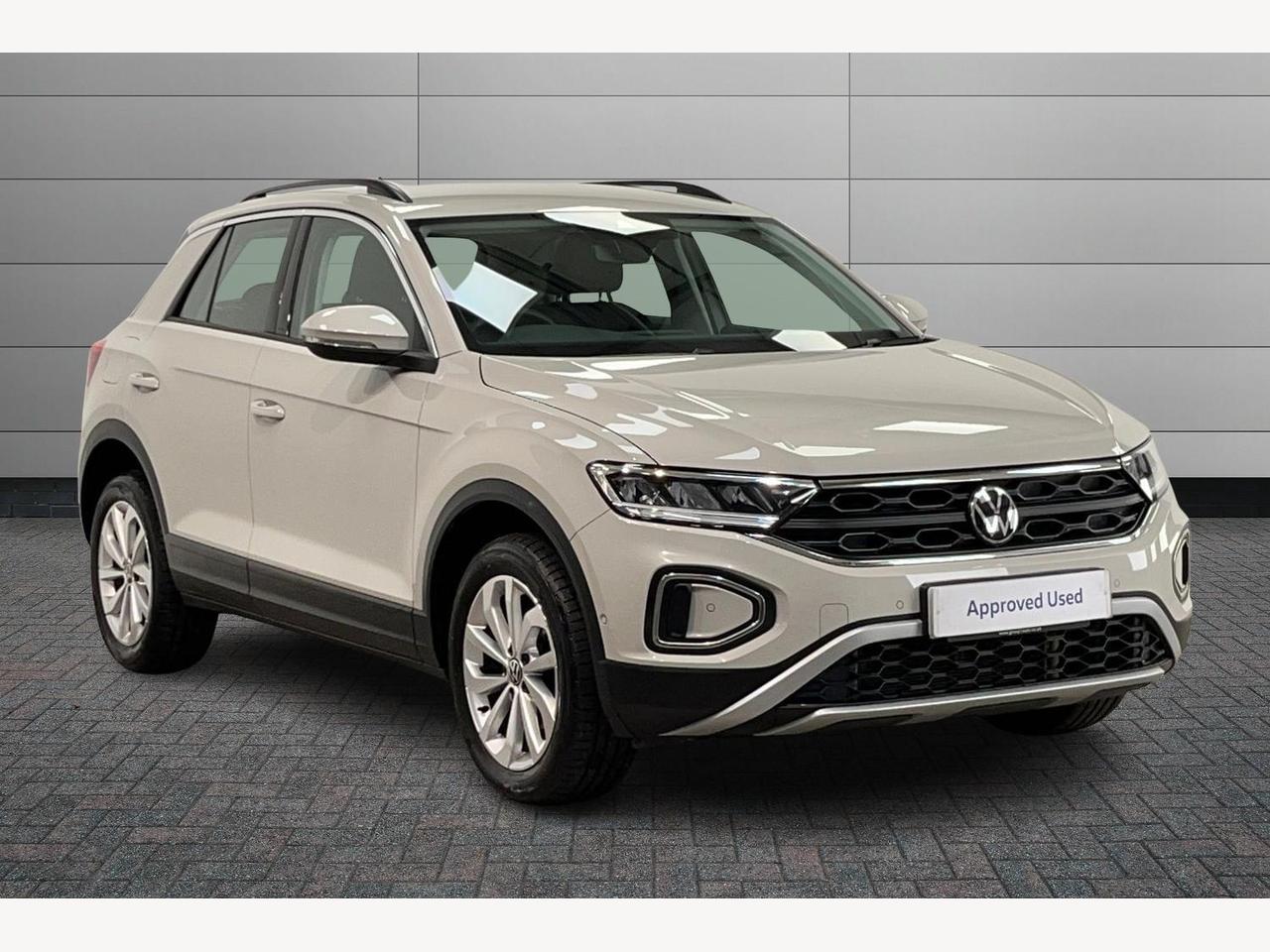 Main listing image - Volkswagen T-Roc