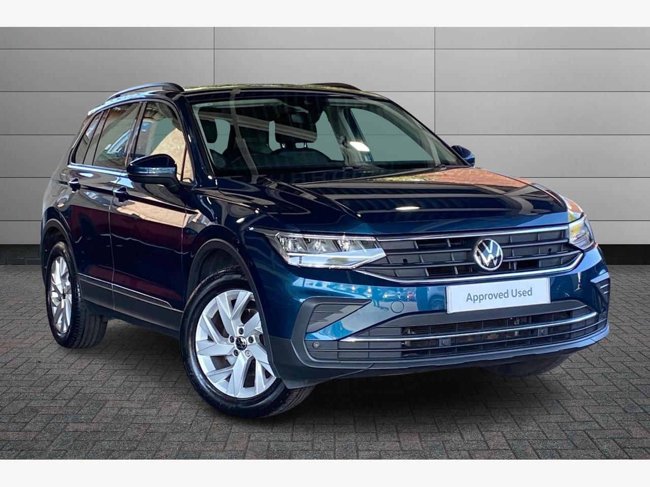 Main listing image - Volkswagen Tiguan