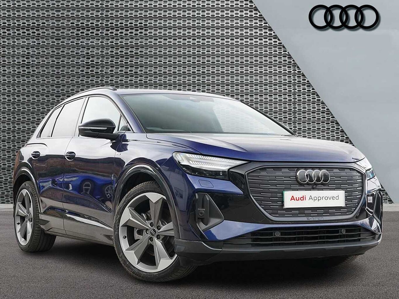 Main listing image - Audi Q4