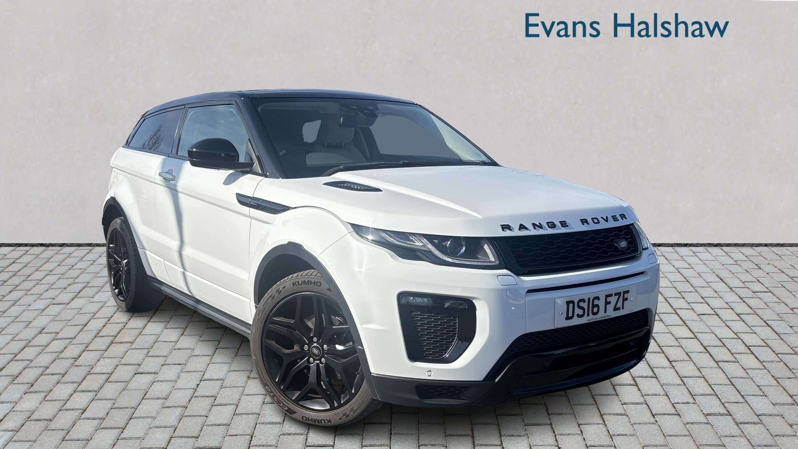 Main listing image - Land Rover Range Rover Evoque