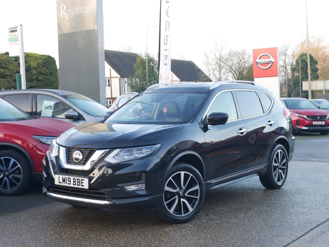 Main listing image - Nissan X-Trail