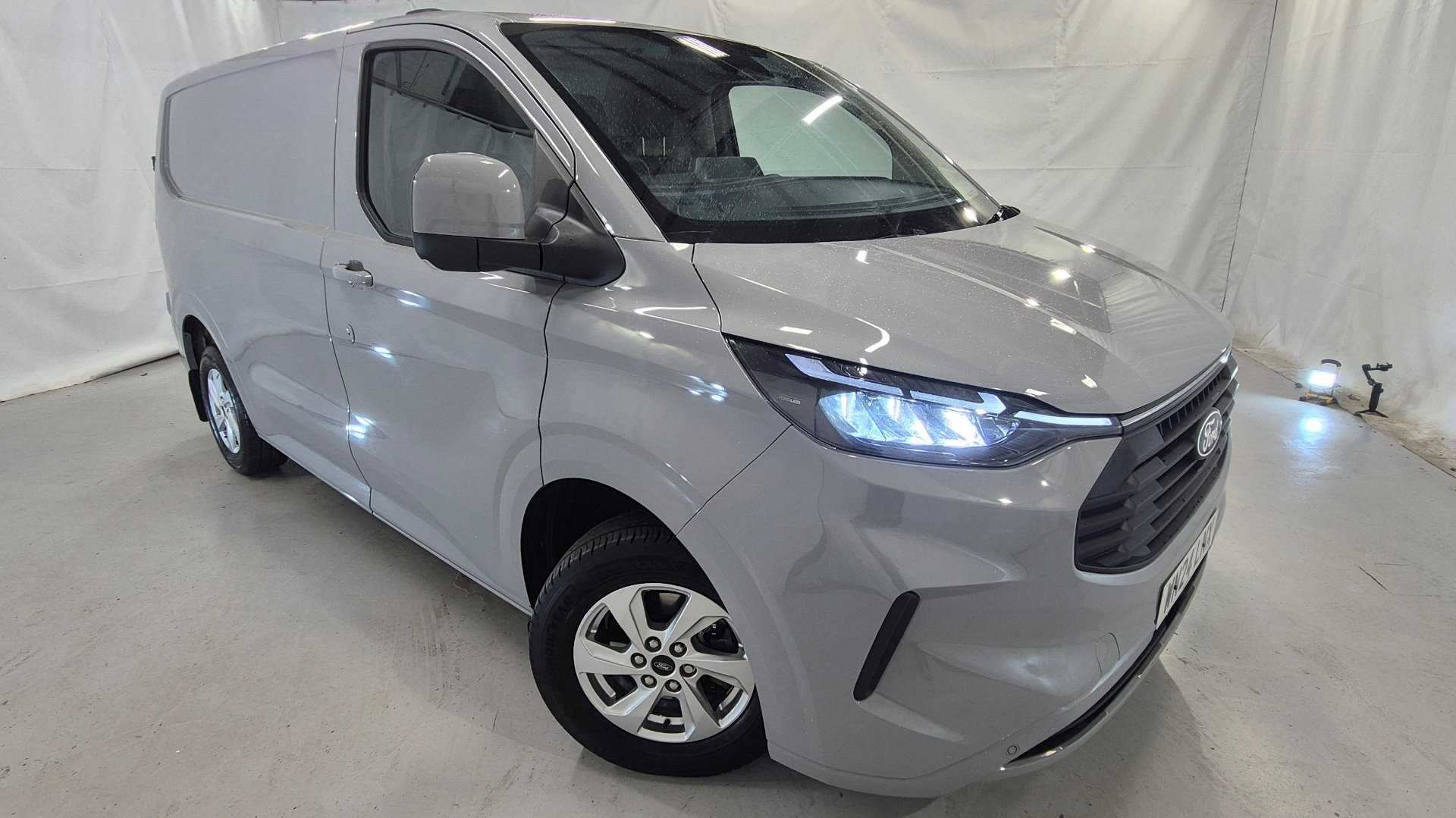 Main listing image - Ford Transit Custom