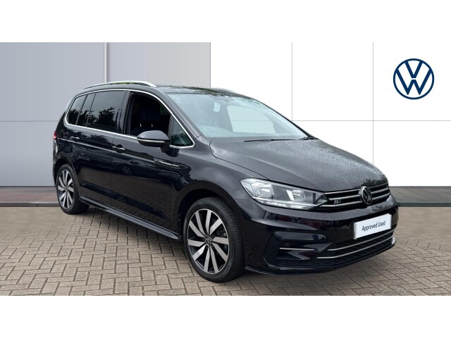 Main listing image - Volkswagen Touran