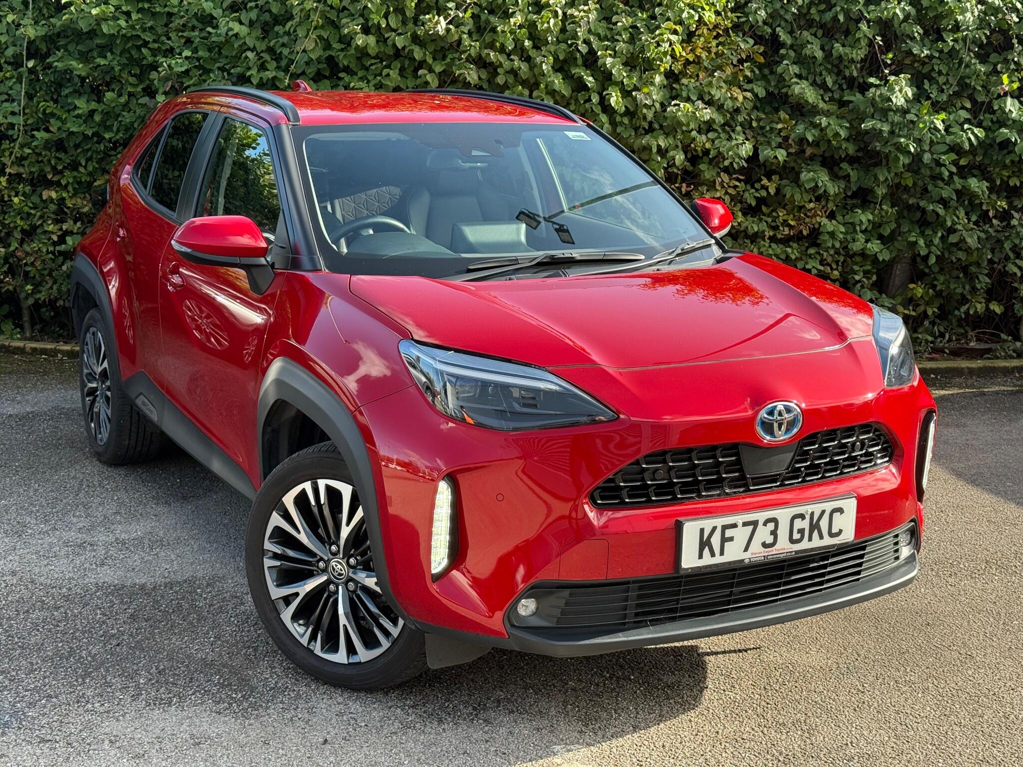 Main listing image - Toyota Yaris Cross