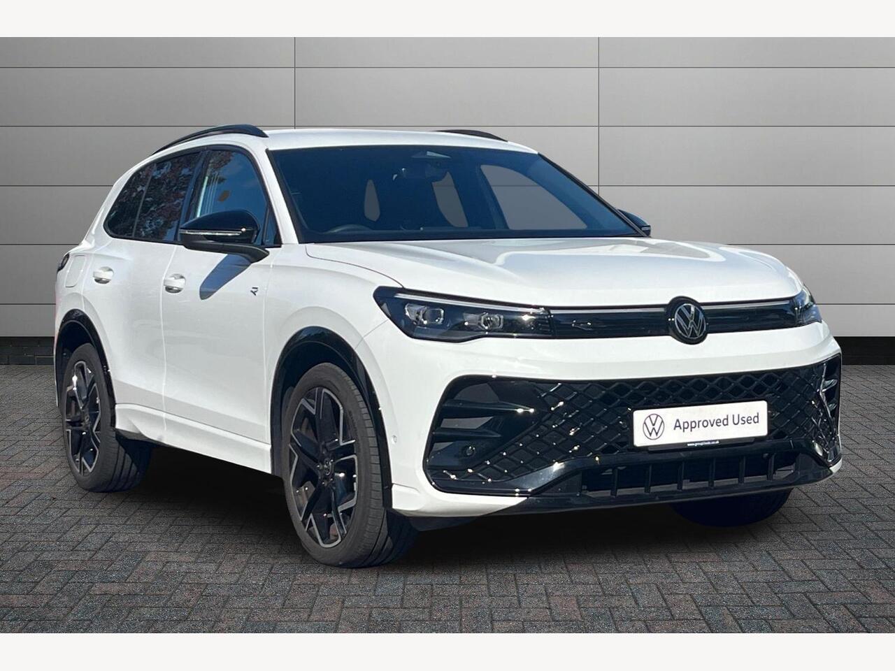 Main listing image - Volkswagen Tiguan