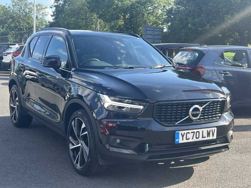 Main listing image - Volvo XC40