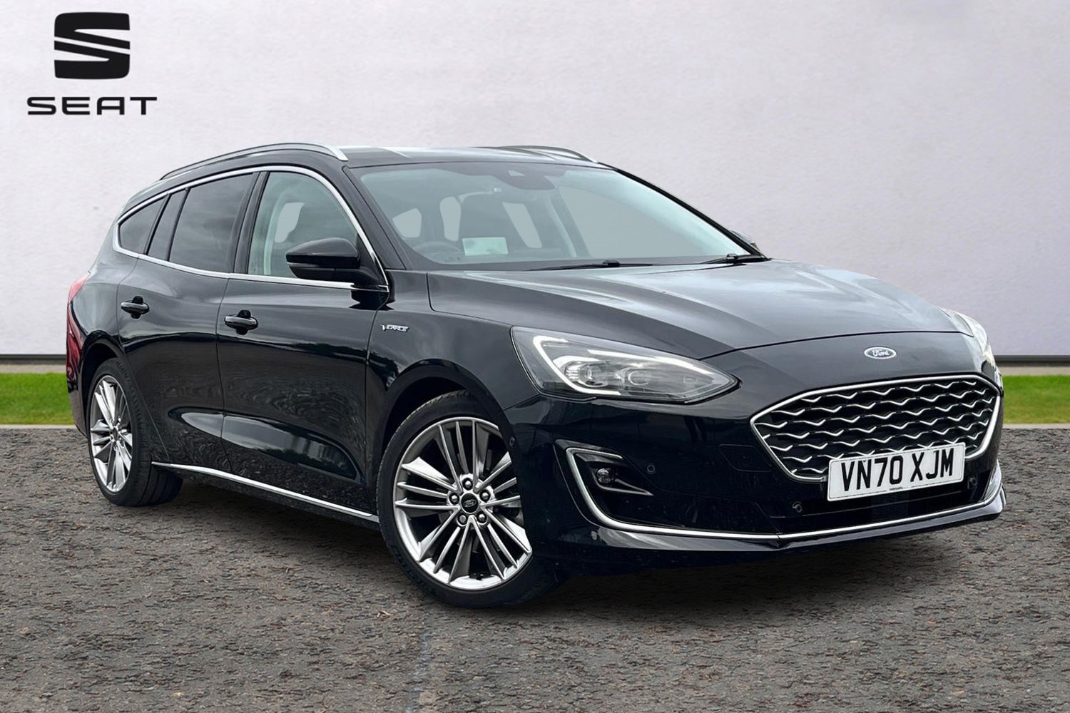 Main listing image - Ford Focus Vignale