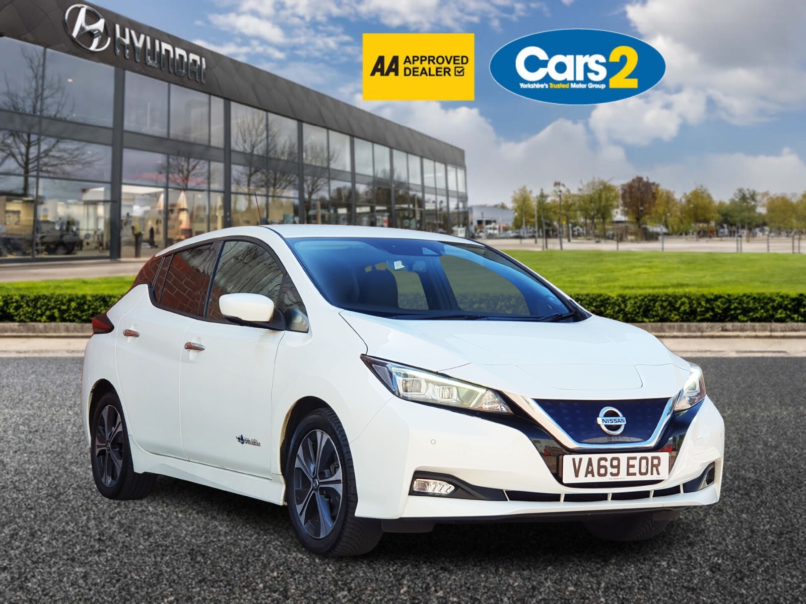 Main listing image - Nissan Leaf
