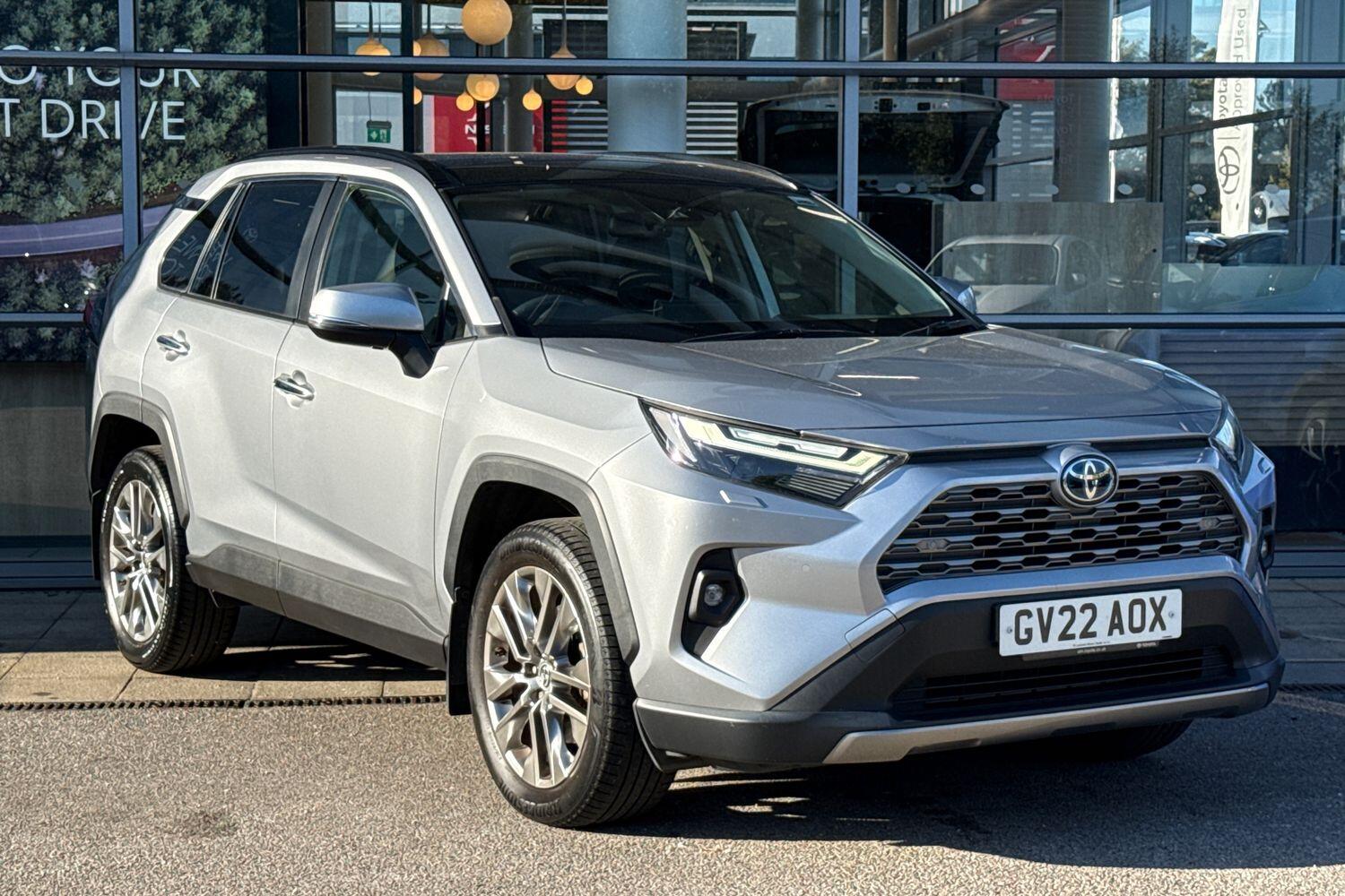 Main listing image - Toyota RAV4
