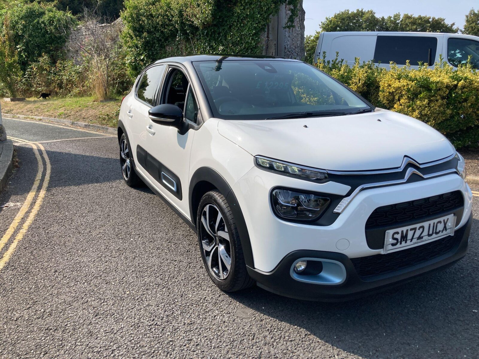 Main listing image - Citroen C3