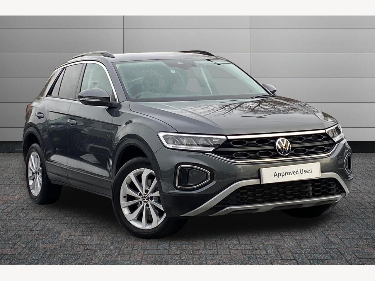 Main listing image - Volkswagen T-Roc