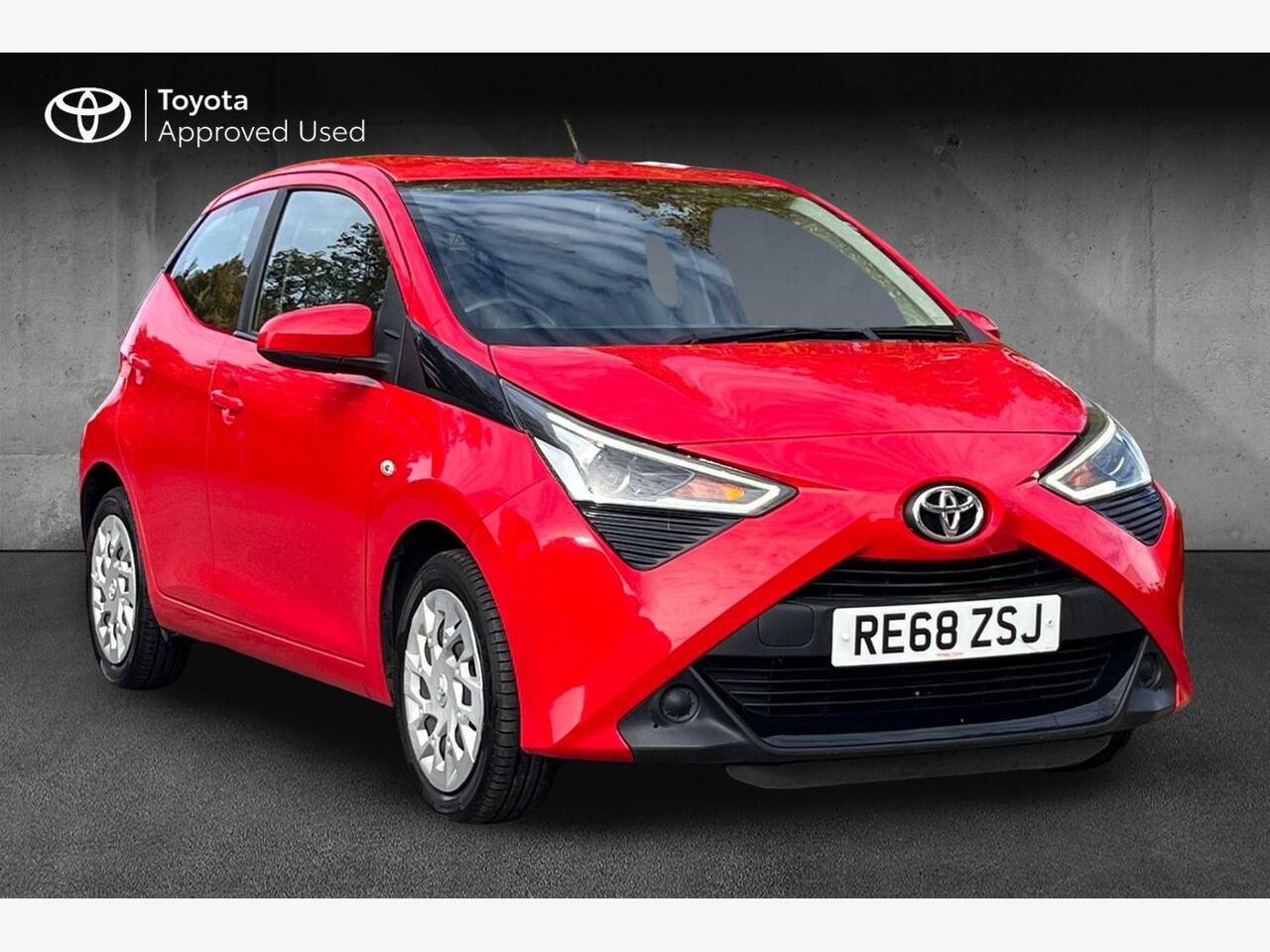 Main listing image - Toyota Aygo