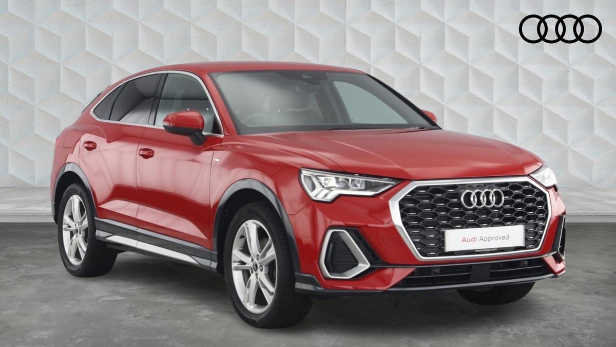 Main listing image - Audi Q3