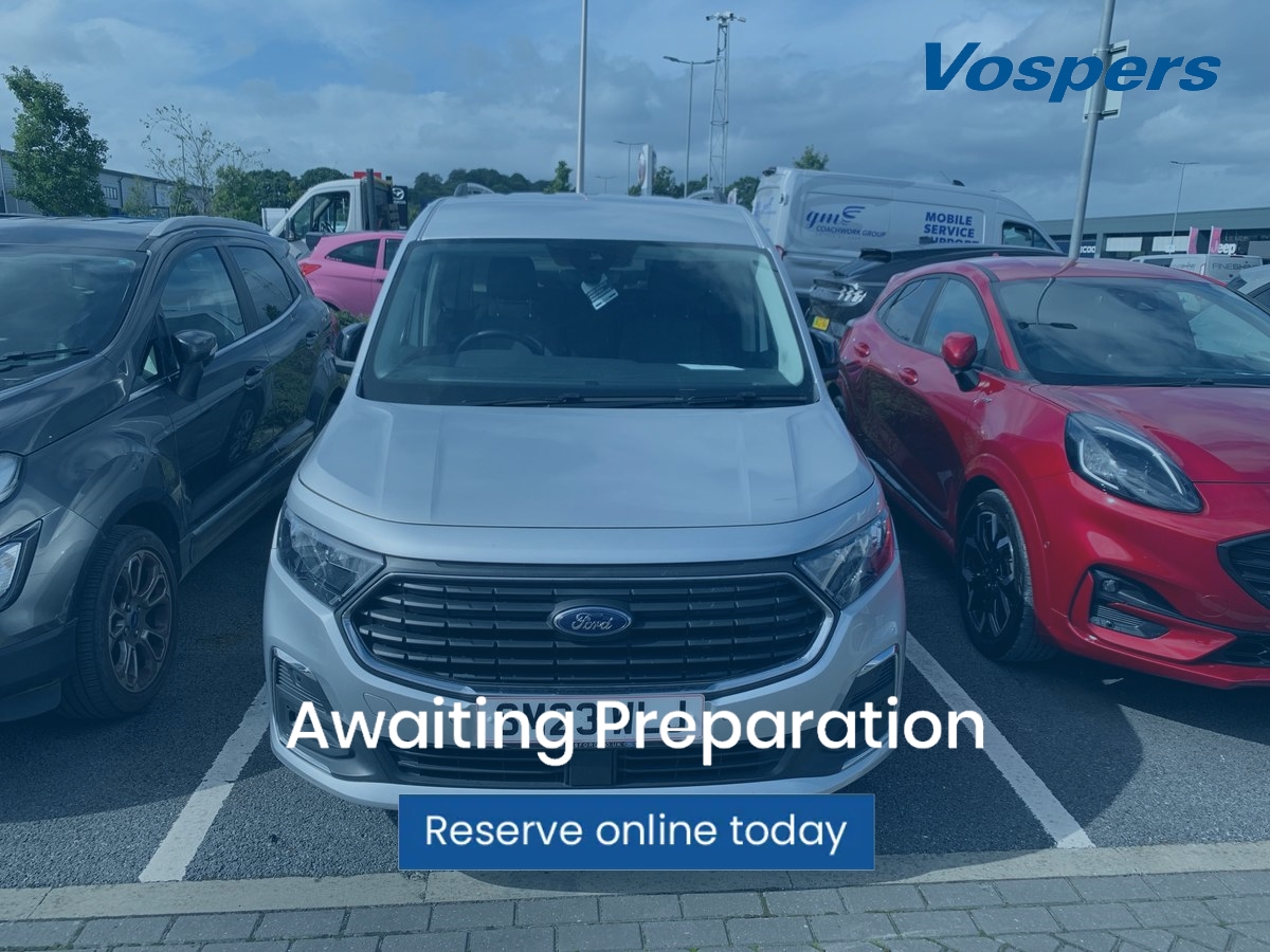 Main listing image - Ford Tourneo Connect