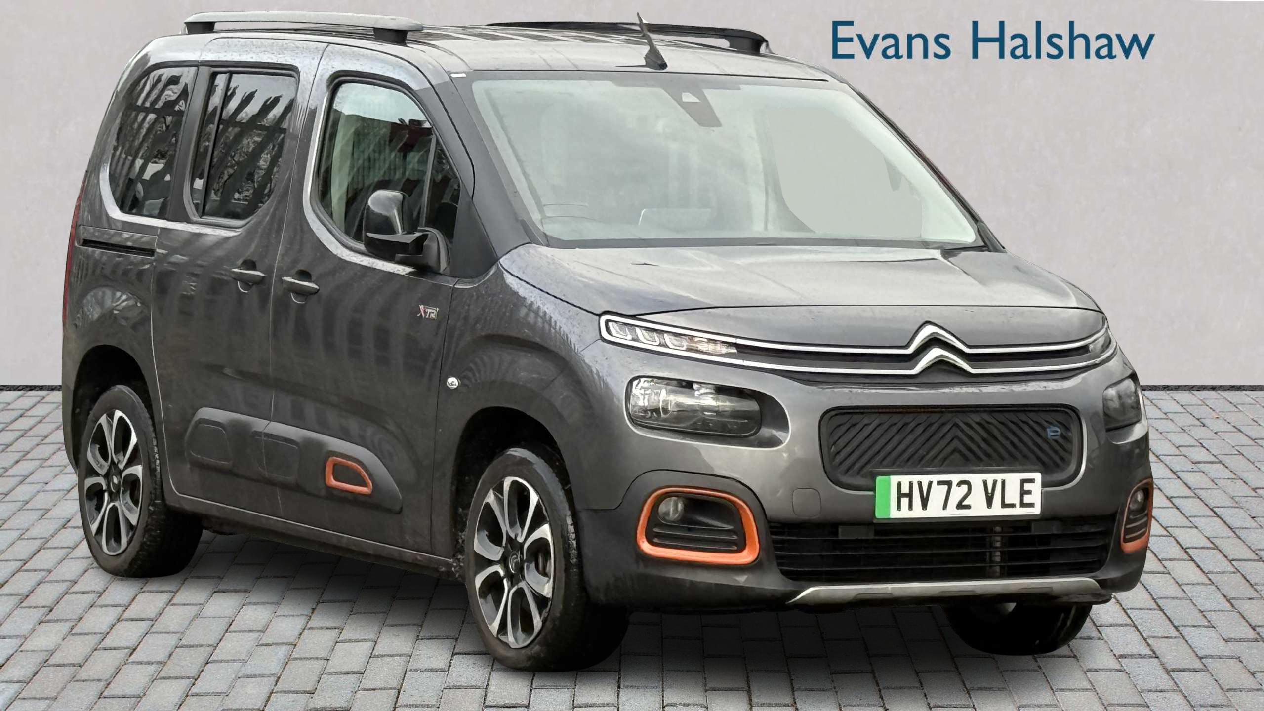 Main listing image - Citroen e-Berlingo