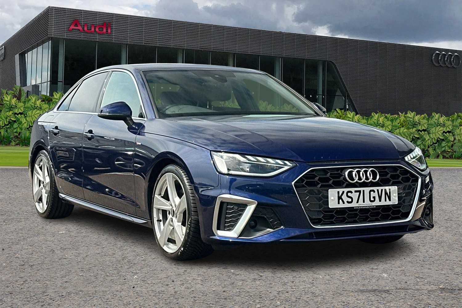 Main listing image - Audi A4
