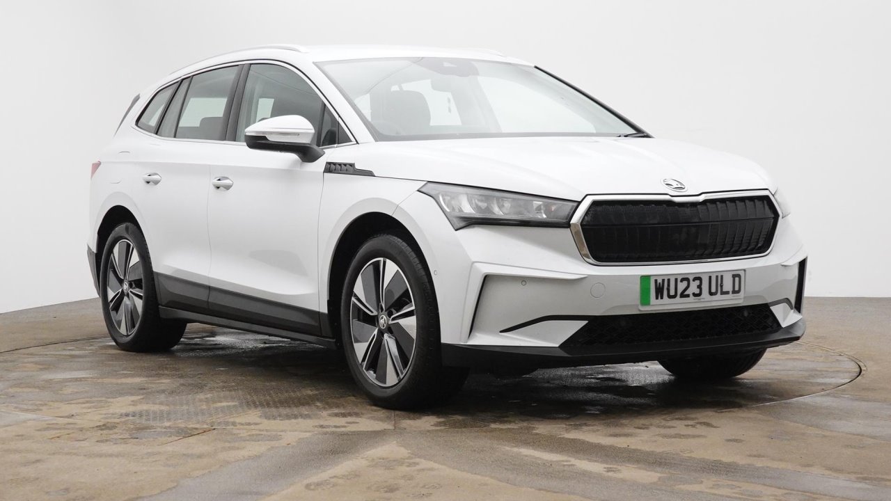 Main listing image - Skoda Enyaq