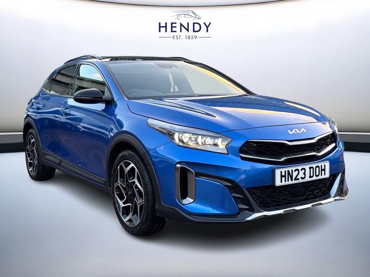 Main listing image - Kia XCeed