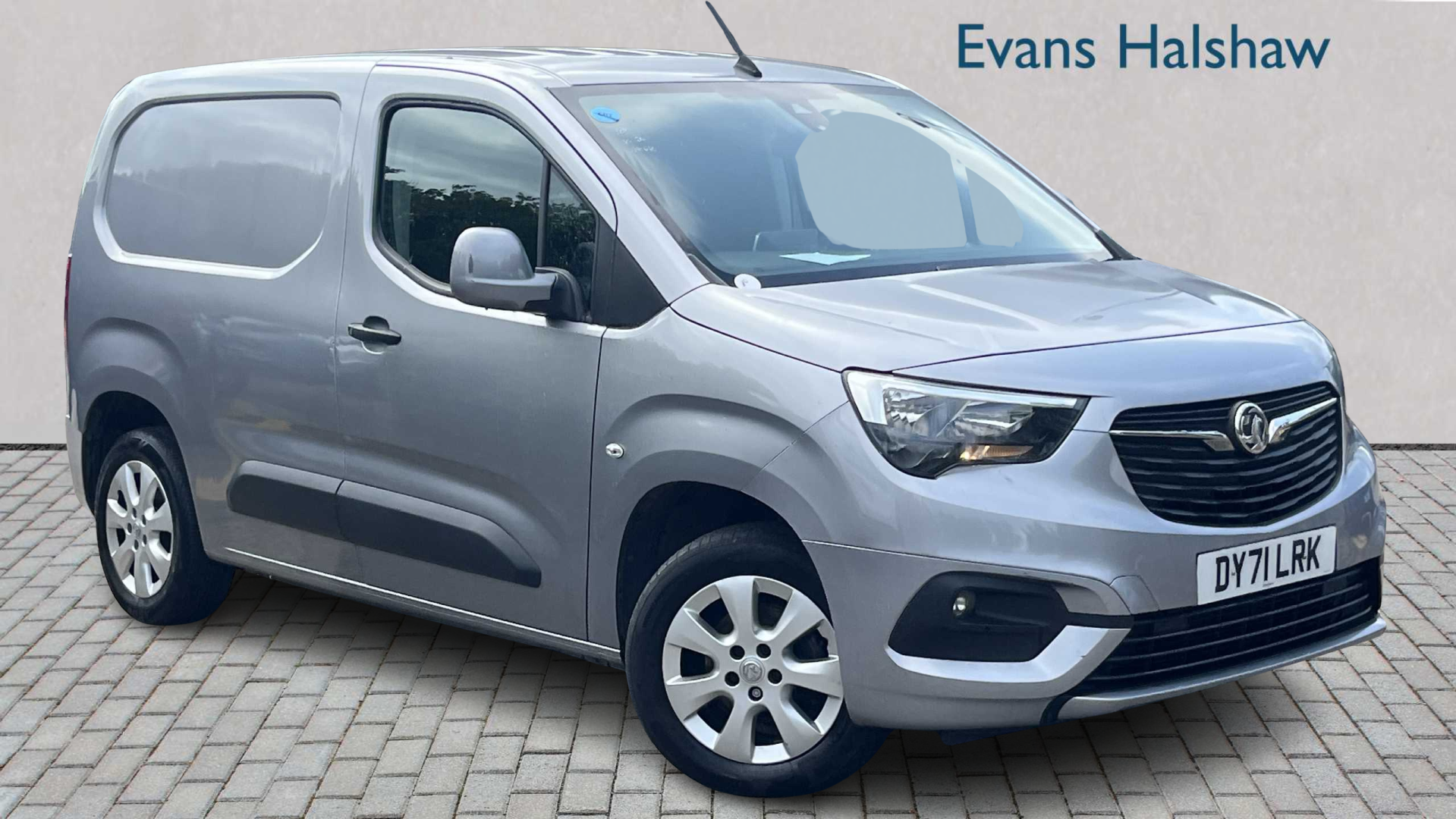 Main listing image - Vauxhall Combo Cargo