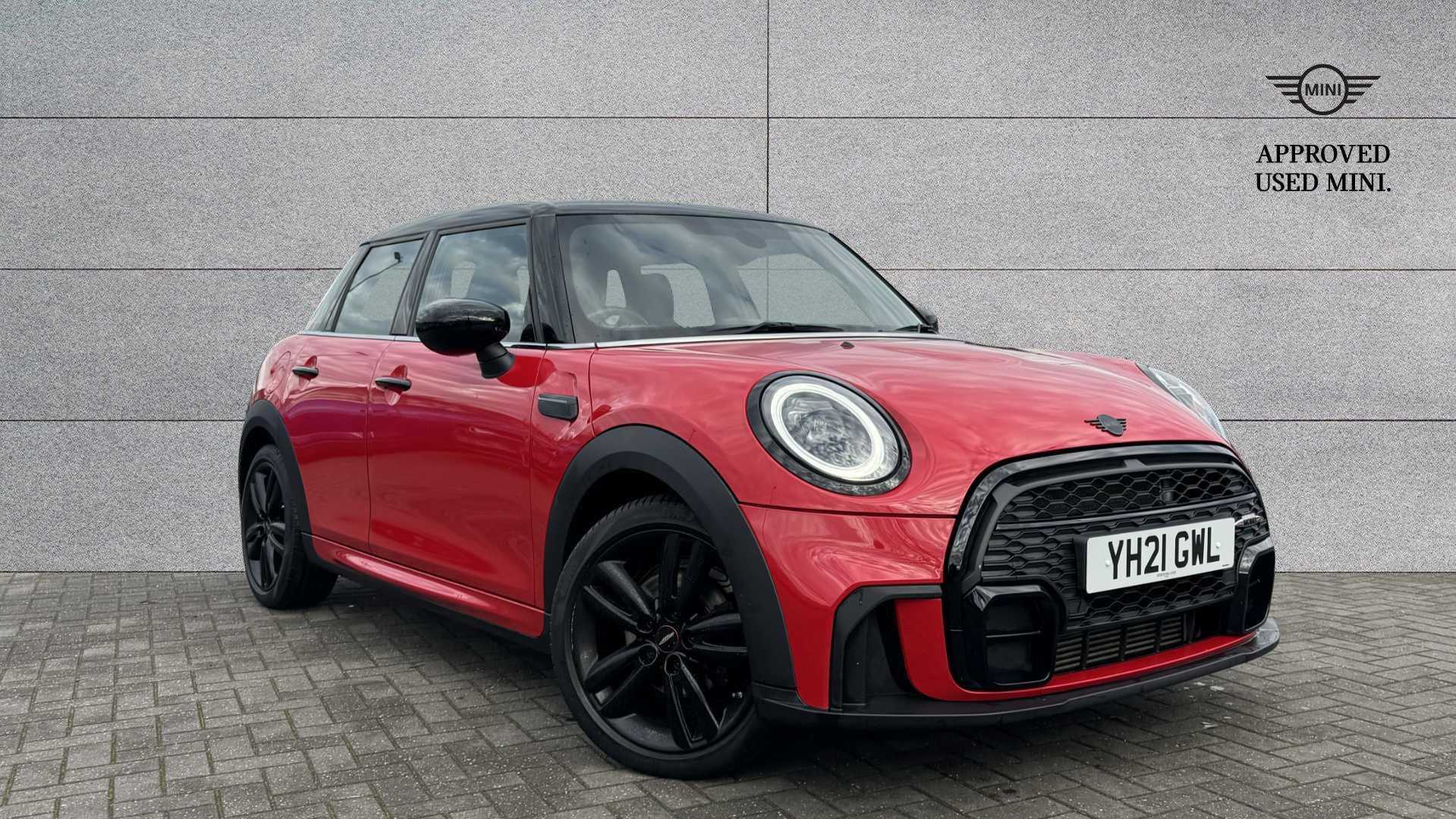 Main listing image - MINI Hatchback 5dr