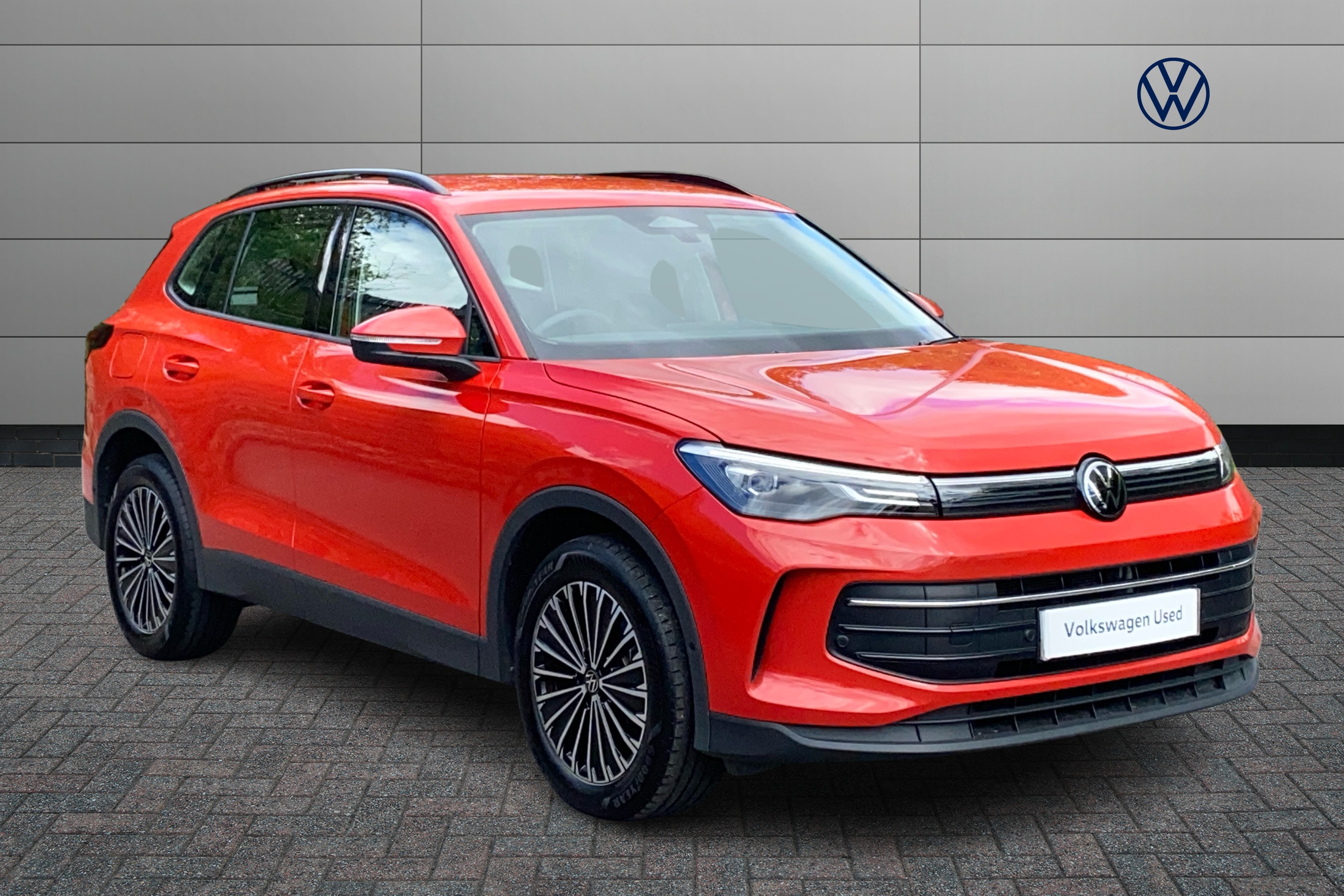 Main listing image - Volkswagen Tiguan