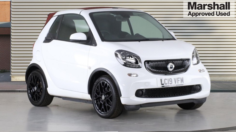 Main listing image - Smart Fortwo Cabrio