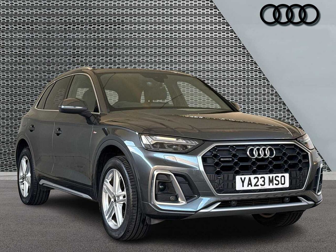 Main listing image - Audi Q5