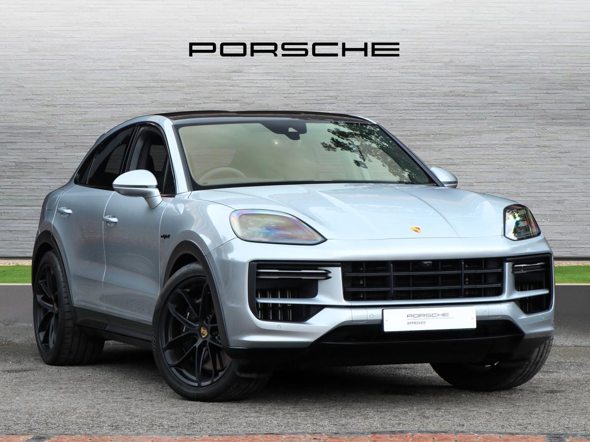 Main listing image - Porsche Cayenne