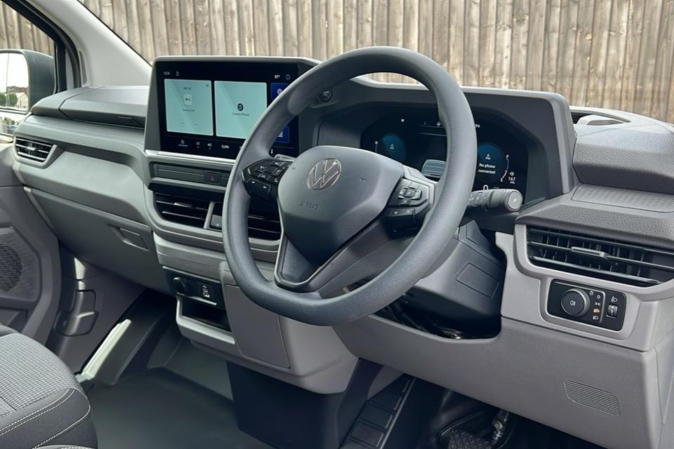 Main listing image - Volkswagen Transporter