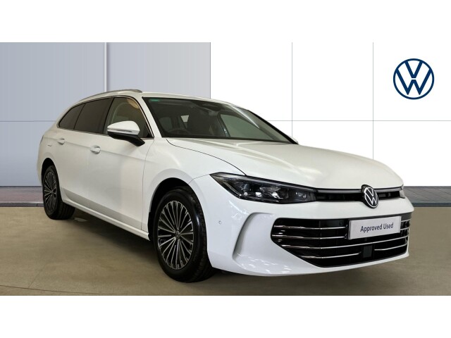 Main listing image - Volkswagen Passat Estate