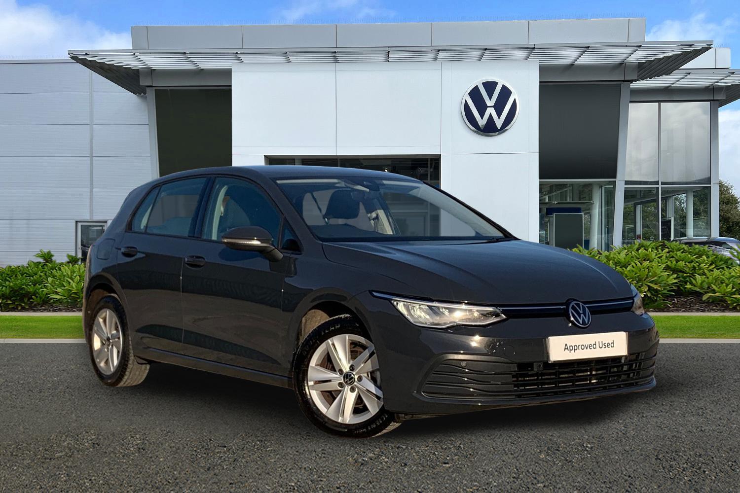 Main listing image - Volkswagen Golf