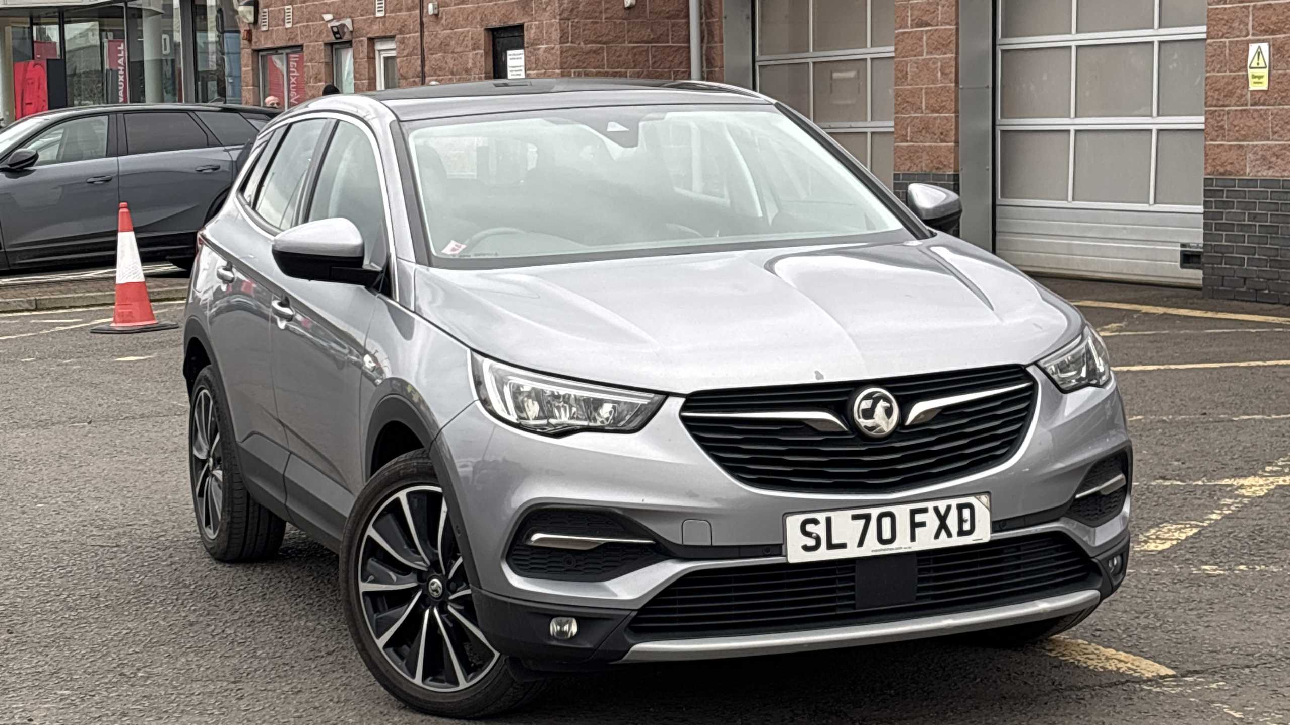 Main listing image - Vauxhall Grandland X