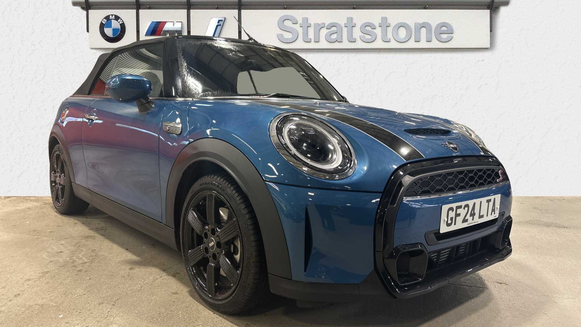 Main listing image - MINI Convertible