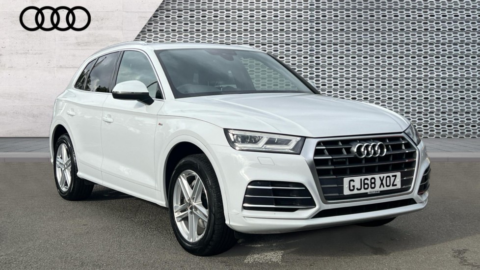 Main listing image - Audi Q5