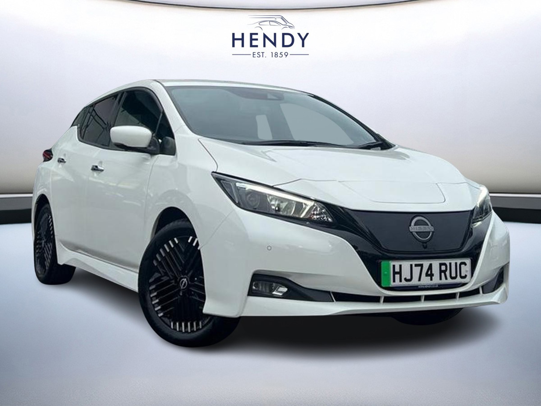 Main listing image - Nissan Leaf