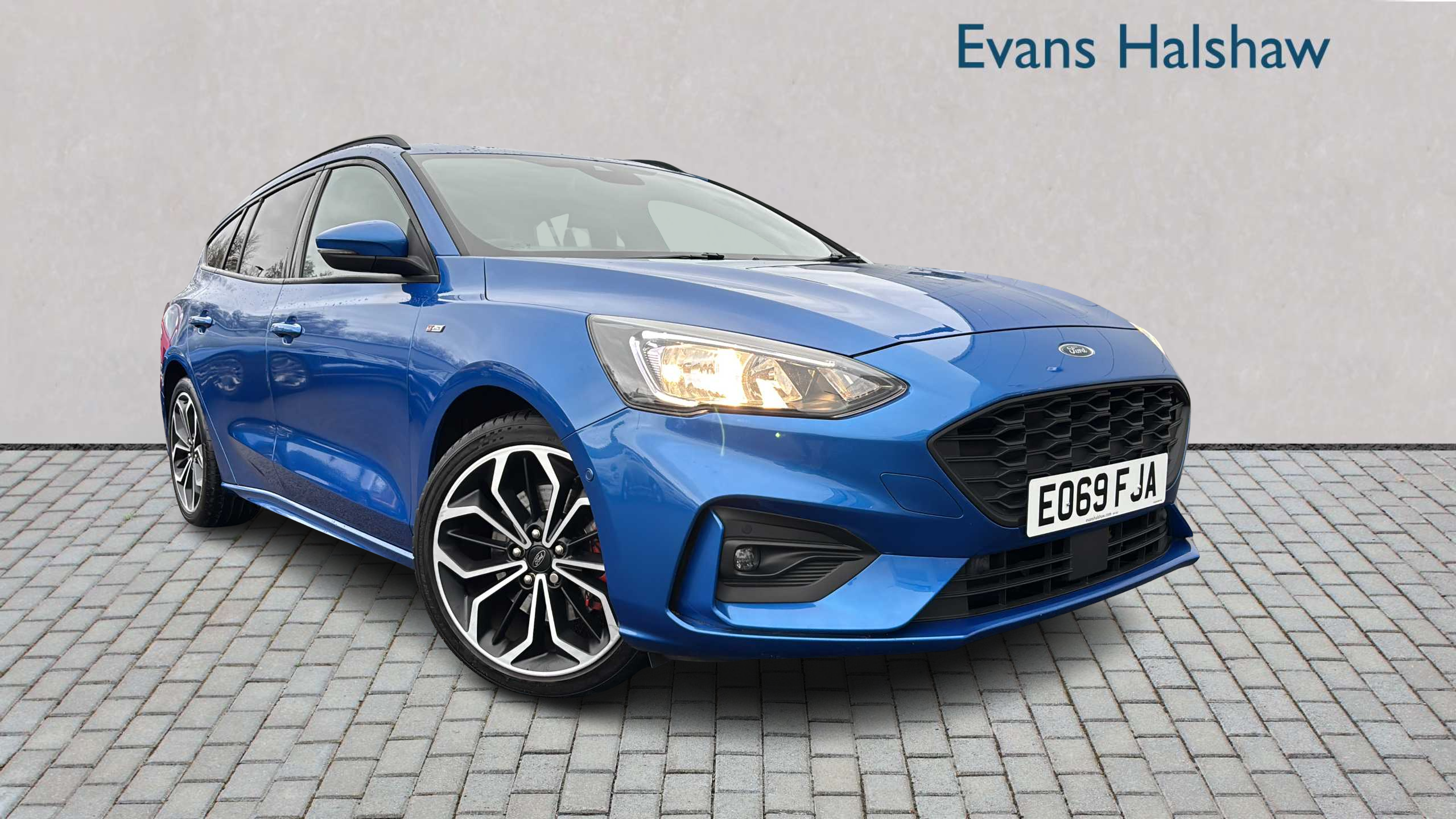 Main listing image - Ford Focus Estate