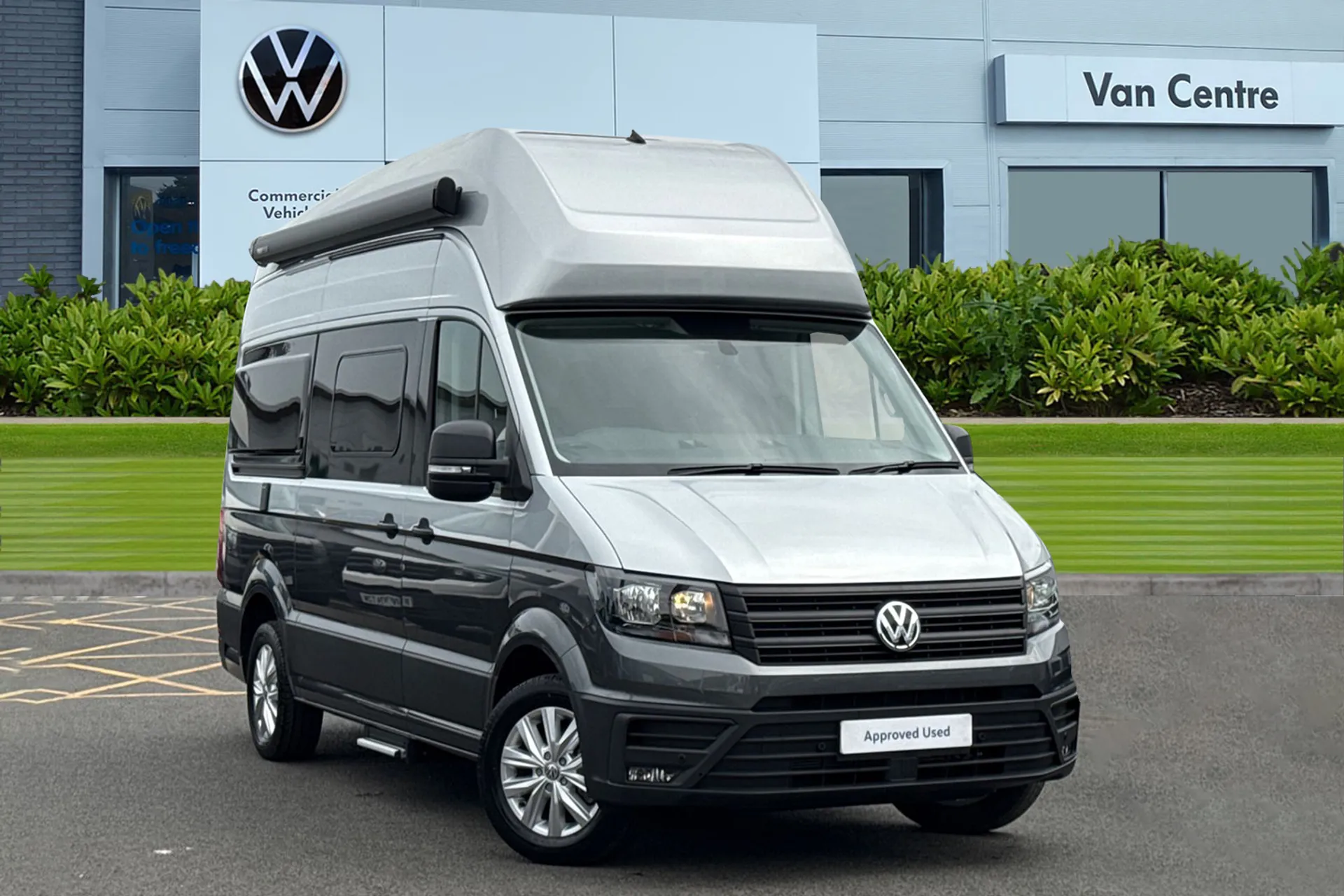 Main listing image - Volkswagen Grand California