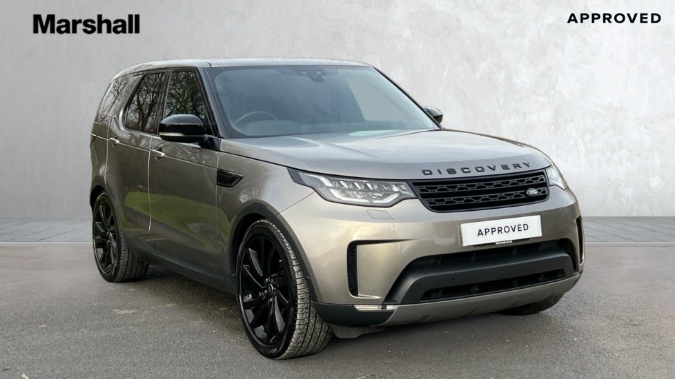 Main listing image - Land Rover Discovery