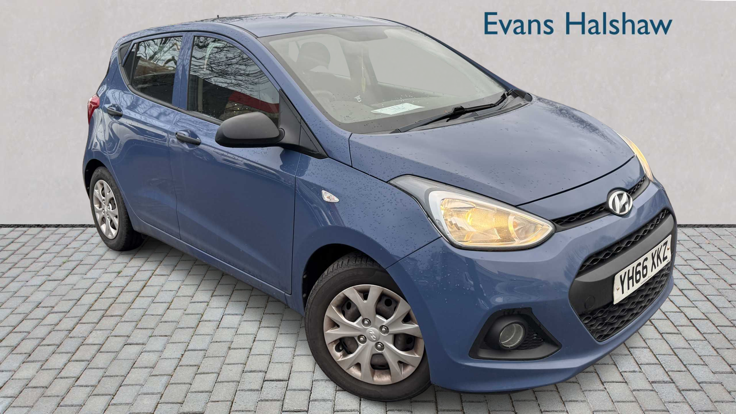 Main listing image - Hyundai i10